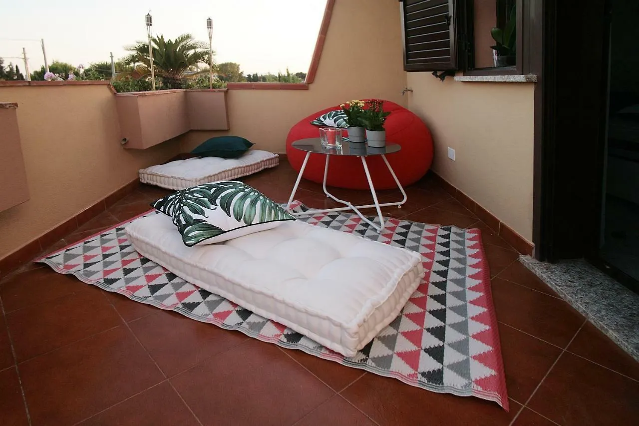 Oliver'S House Sardinia Flumini di Quartu Italy